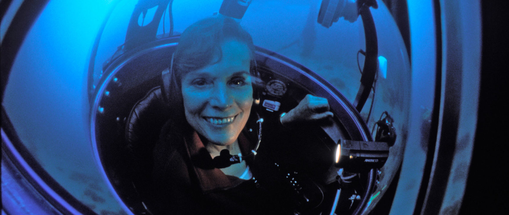 Sylvia Earle in one-person submersible DeepWorker