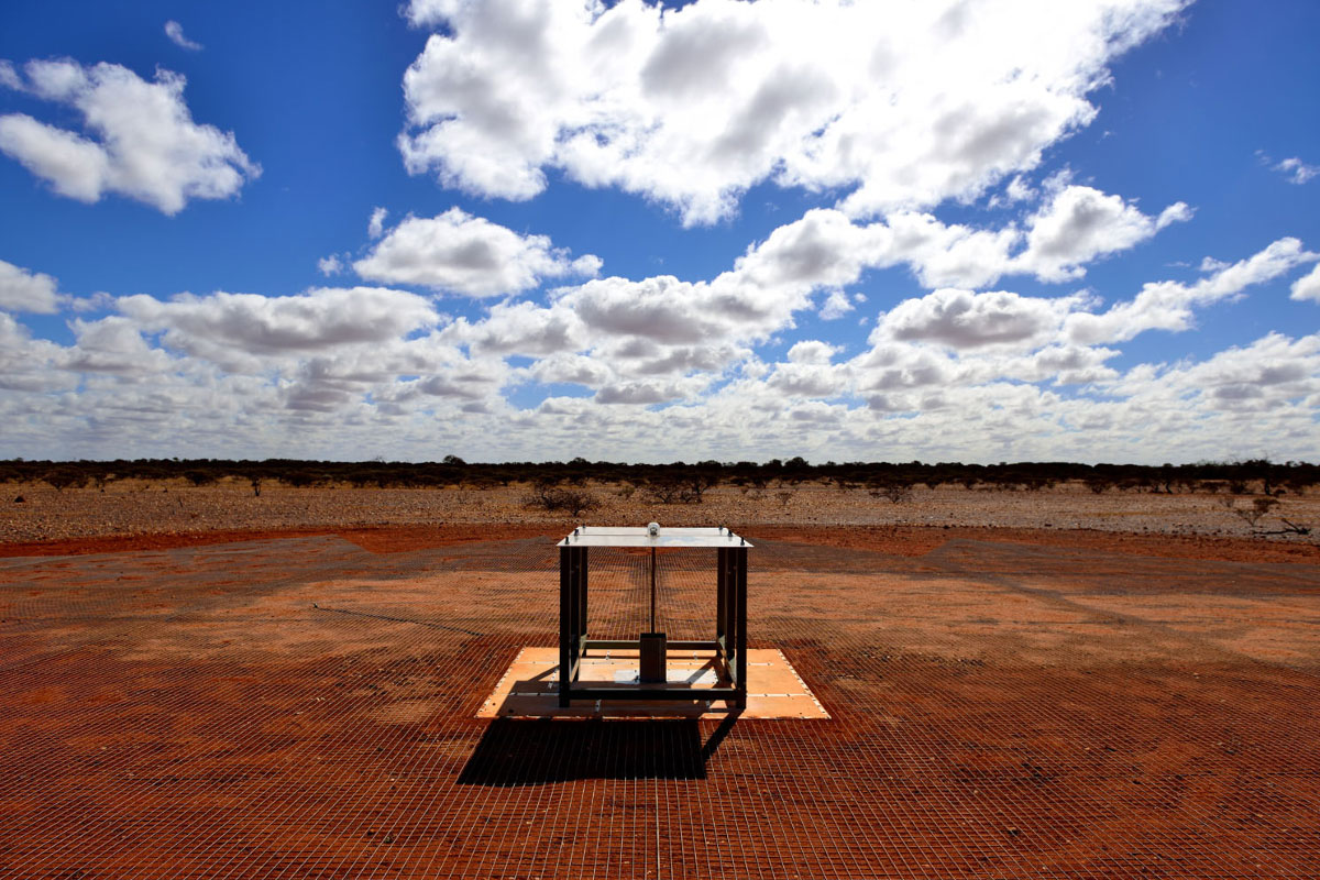 Photo of the antenna for EDGES located in remote western Australia