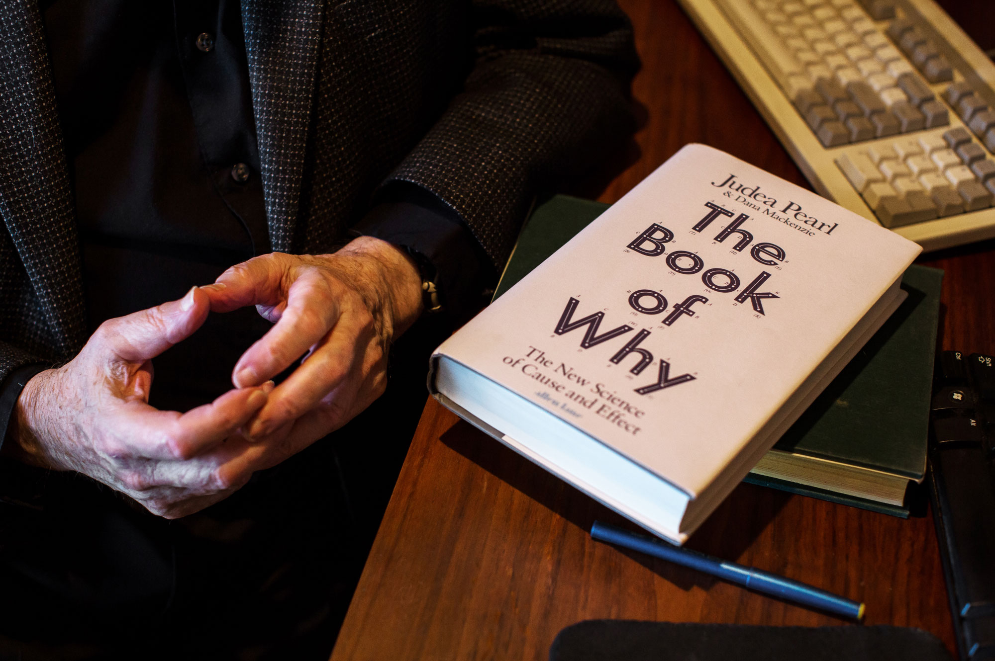 Photo of Judea Pearl's book "The Book of Why"