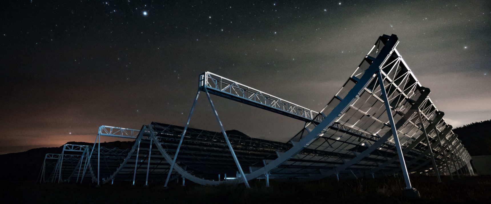 Photo lede for "With a Second Repeating Radio Burst, Astronomers Close In on an Explanation"