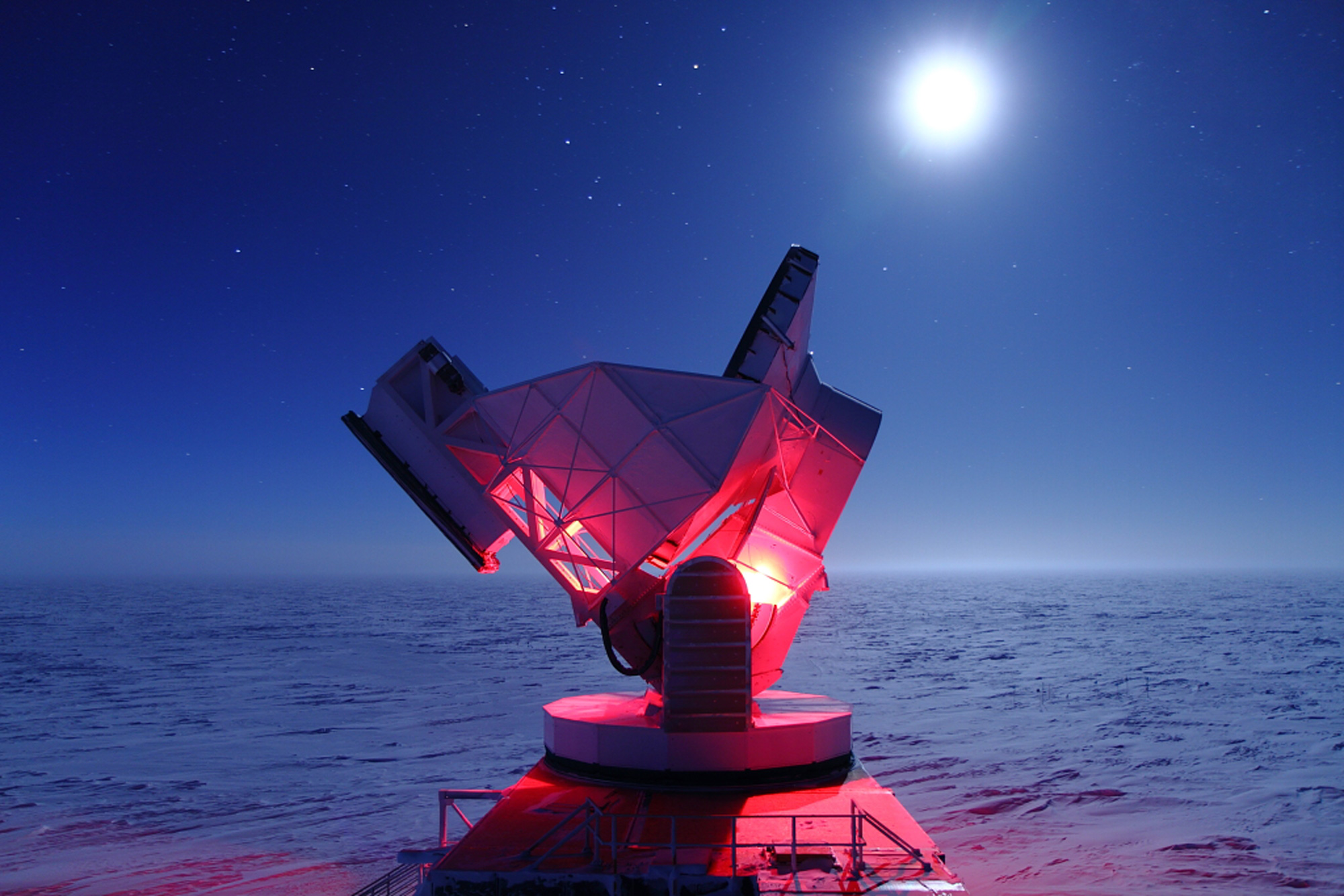 The South Pole Telescope at night.