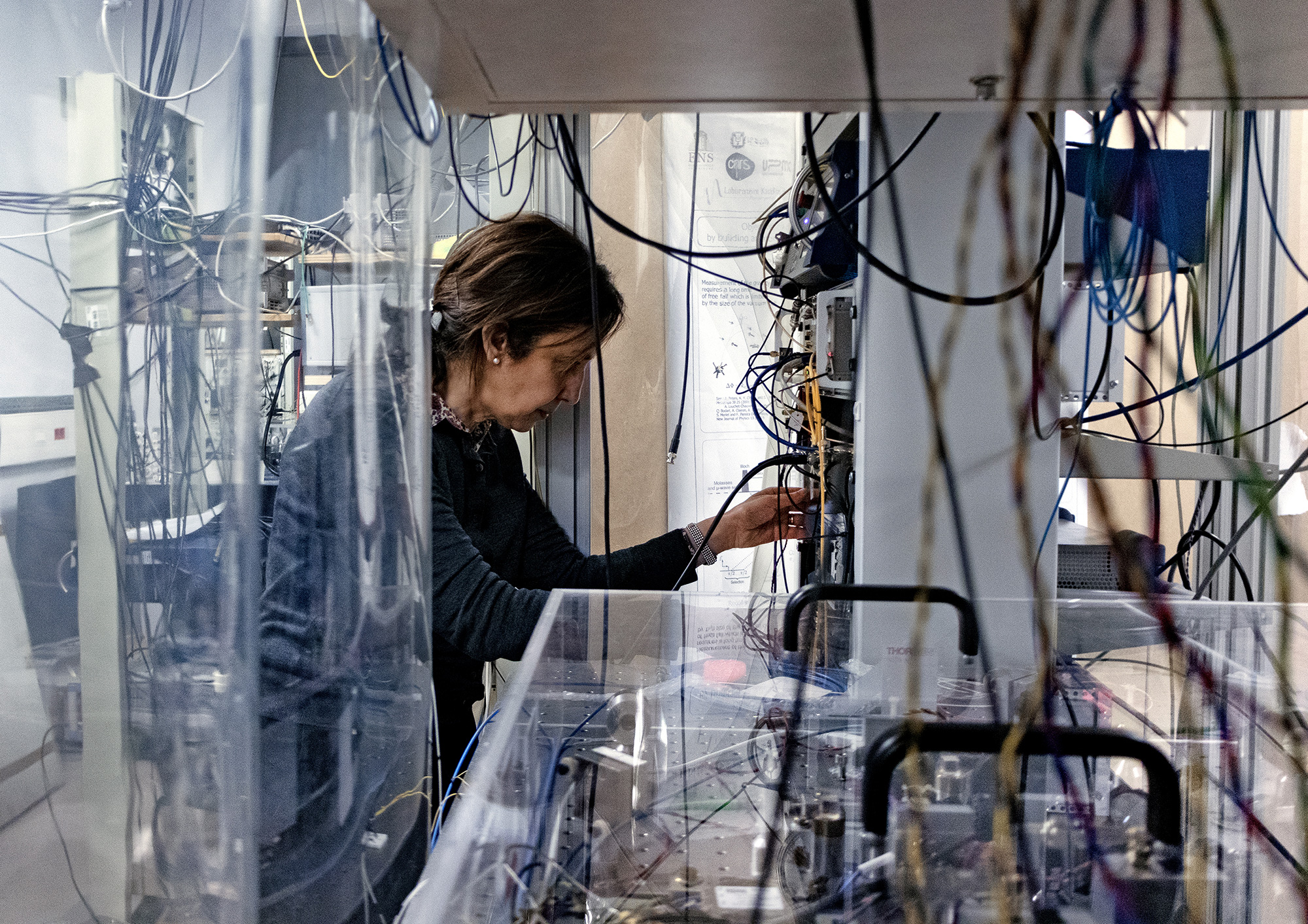 Saïda Guellati-Khélifa in her laboratory in Paris.