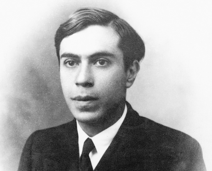 black and white portrait photo of Majorana.