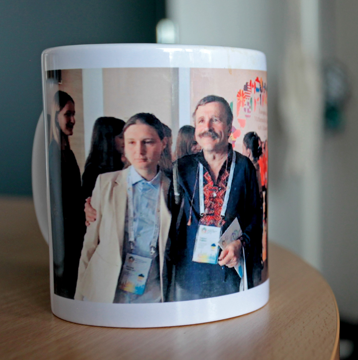 A mug with a picture of Maryna Viazovska and Bogdan Rublyov at the 2019 European Girls’ Mathematical Olympiad in Kyiv, Ukraine.