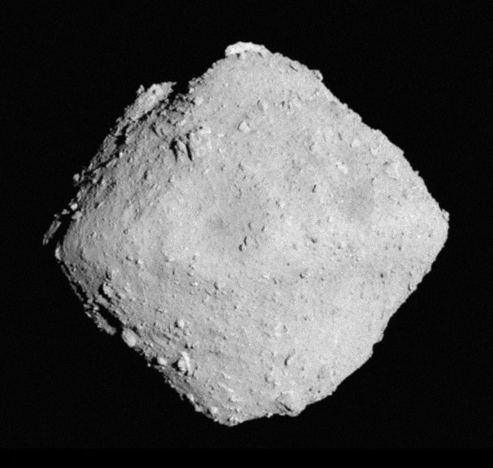 Photo of the asteroid Ryugu.